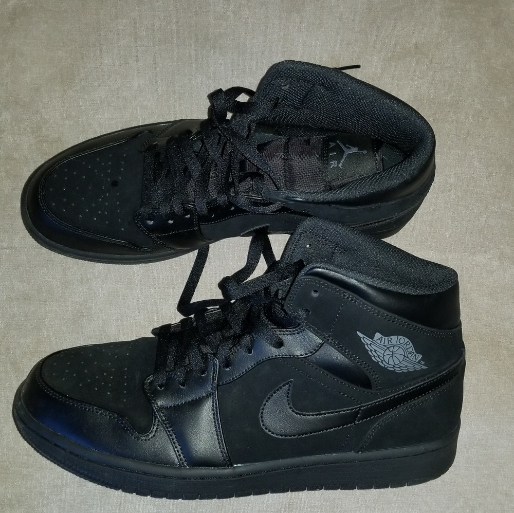Nike Jordan 1s